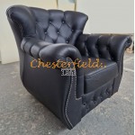 Chesterfield Monk fotel fekete K70